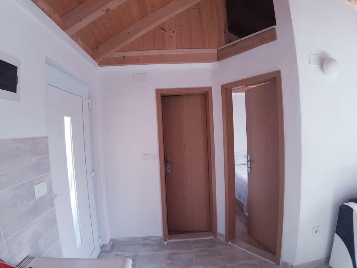 Kuca Za Odmor Dobrila Otel Jelsa  Dış mekan fotoğraf