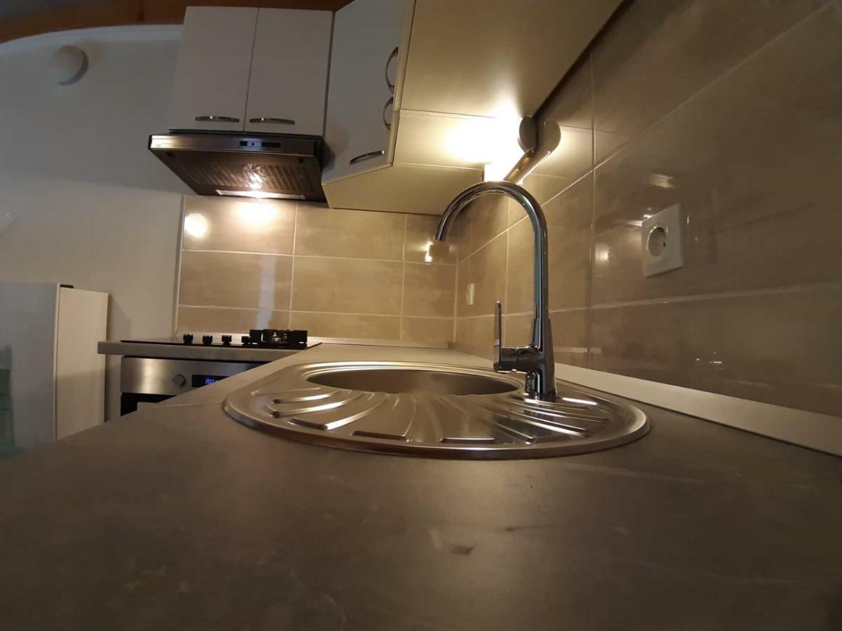 Kuca Za Odmor Dobrila Otel Jelsa  Dış mekan fotoğraf